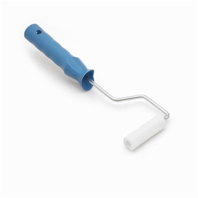 Plastic finned roller